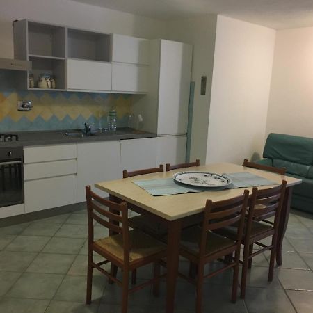 Taverna Appartamento Arzachena Esterno foto